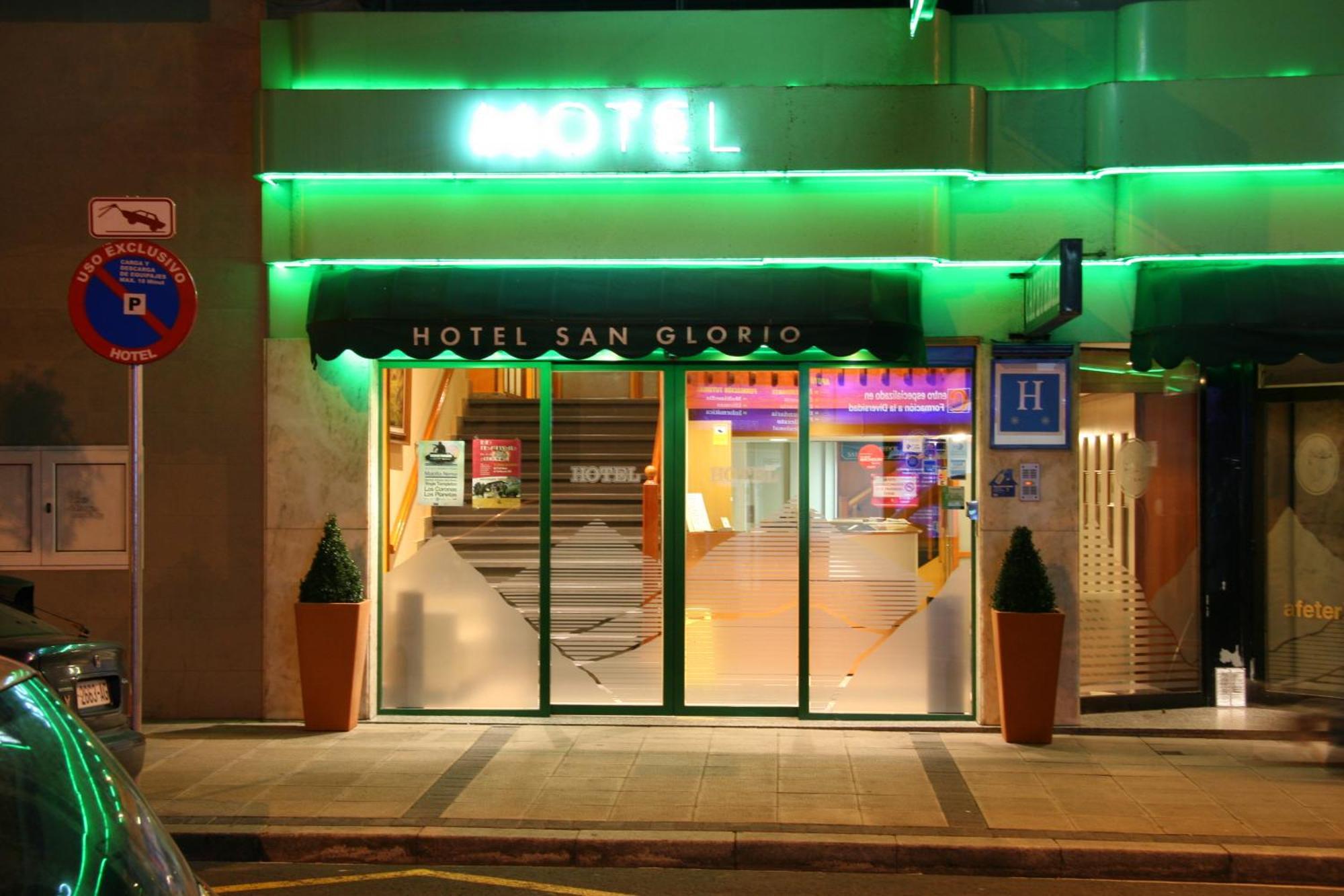 Hotel San Glorio ซานตานเดร์ ภายนอก รูปภาพ